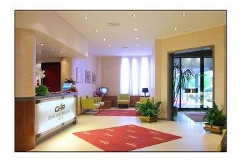 Hotel Grand President 4*